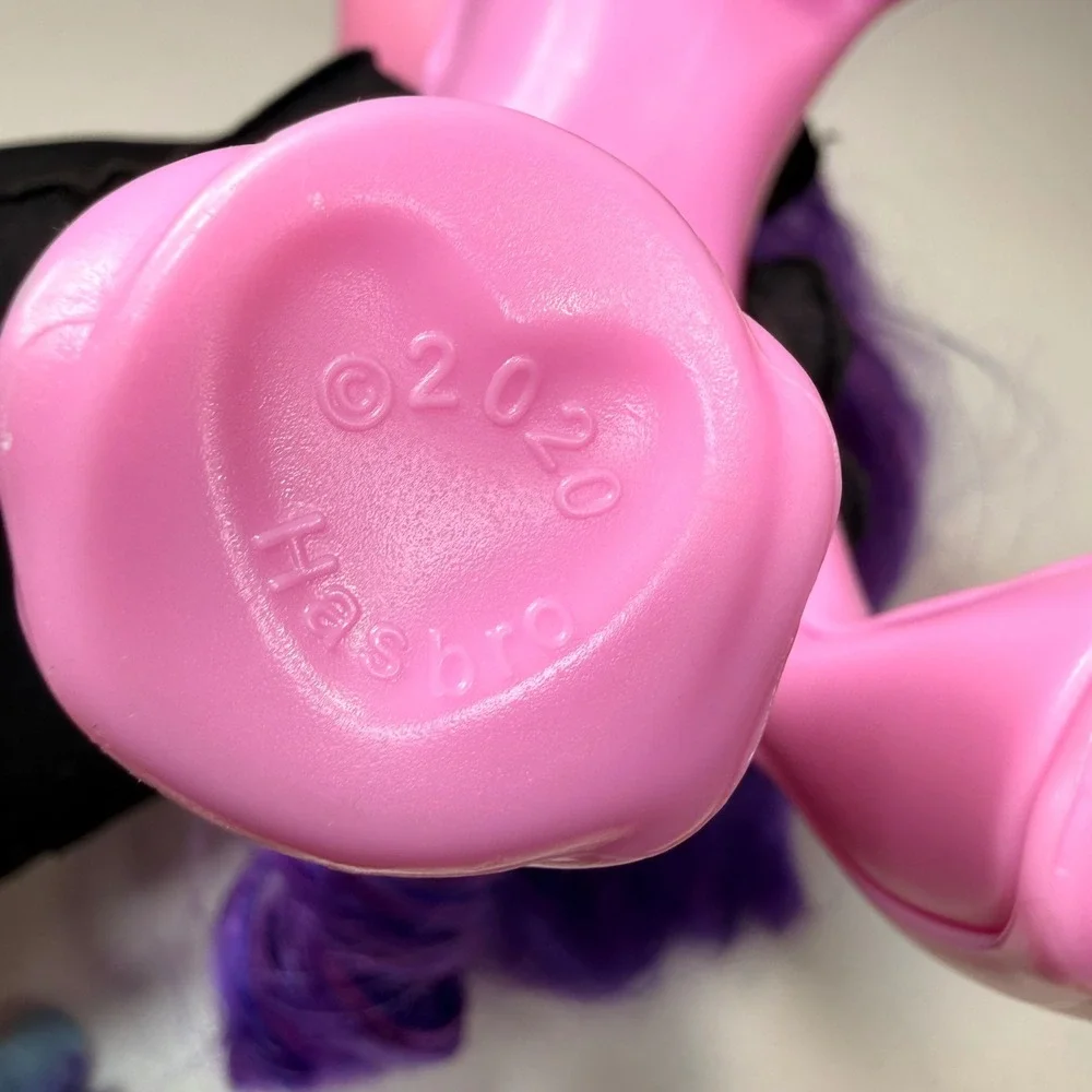 Hasbro My Little Pony Princess Pipp Petals G5 Pink Pegasus Figure 8 Inch